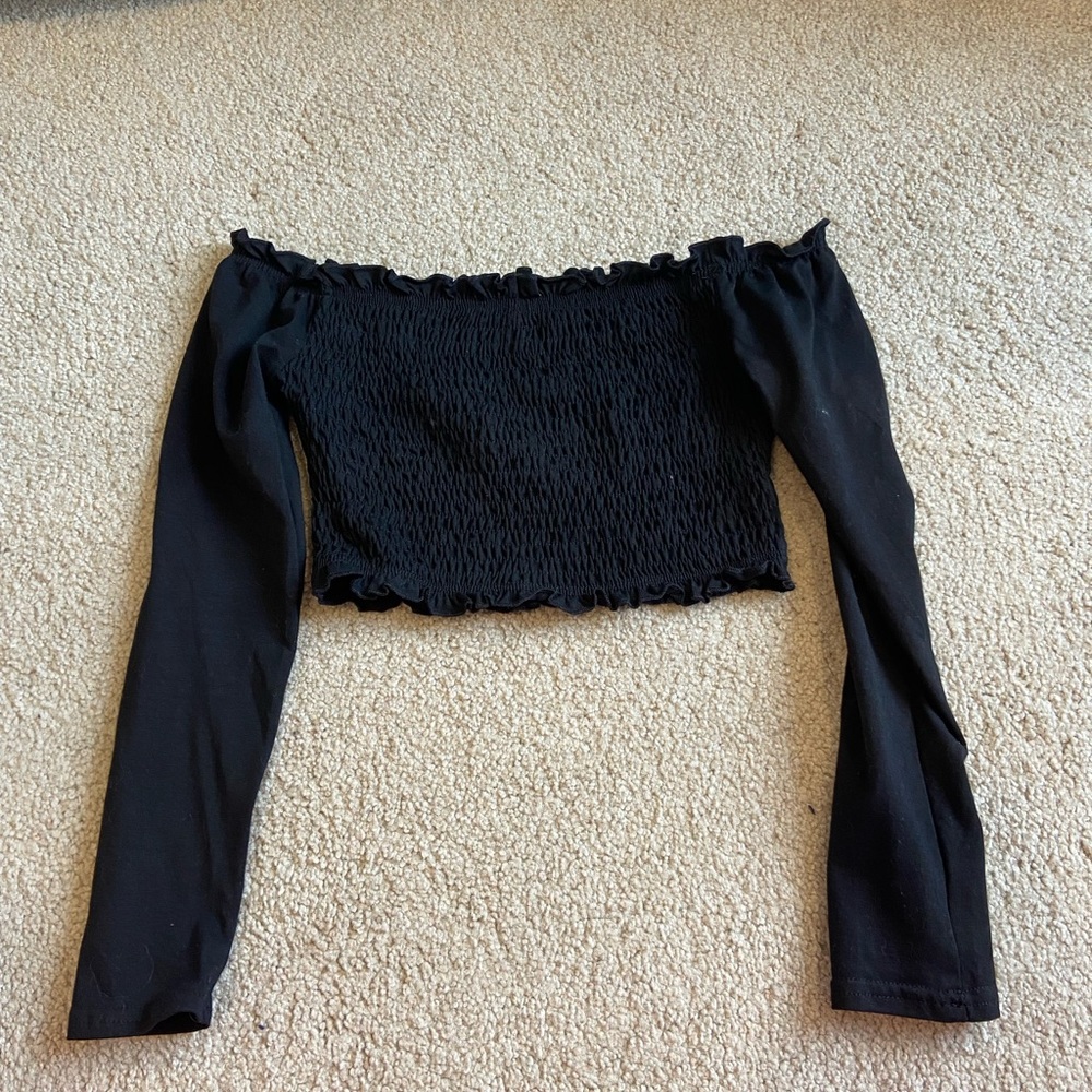 Women’s Adika Long Sleeved Off-the-Shoulder Top